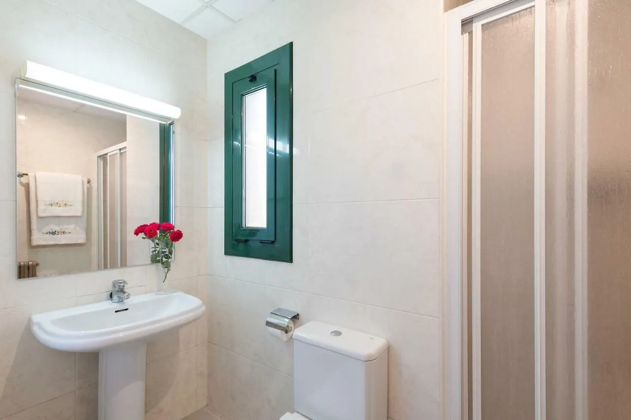 Hostal Buenos Aires Tremp 2*,