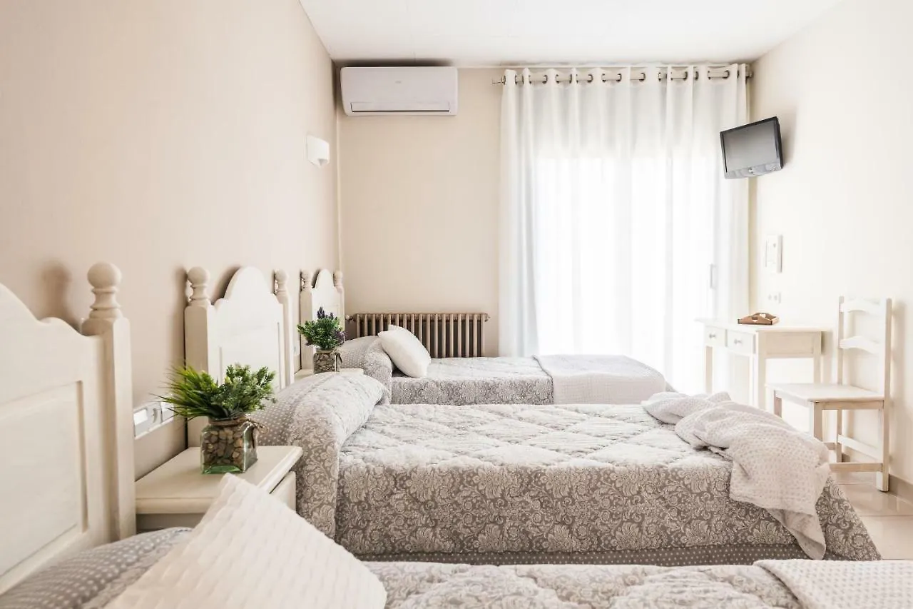 ** Hotel Hostal Buenos Aires Tremp Spain